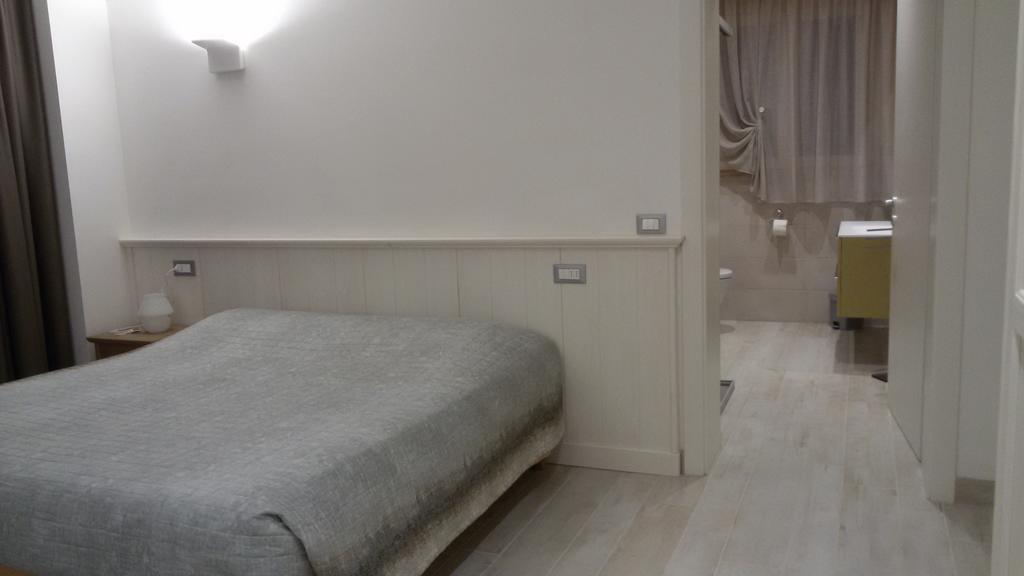 Affittacamere Rubino Guest House Ponte nell'Alpi Exterior photo