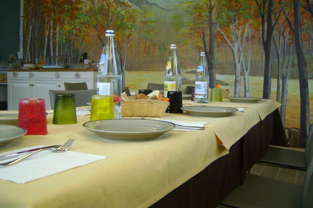 Affittacamere Rubino Guest House Ponte nell'Alpi Exterior photo